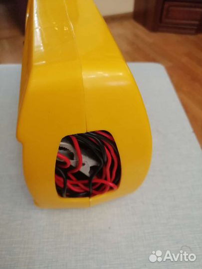 Зарядное устройство автомобильных Аккумуляторов