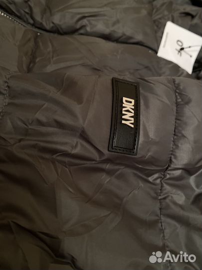 Пуховик dkny XL размер