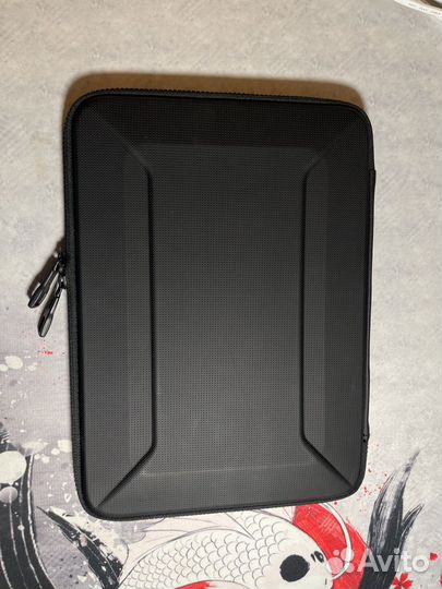 Противоударный кейс для ноутбука