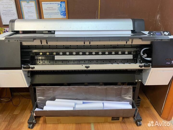 Струйный плоттер Epson SureColor SC-P8000