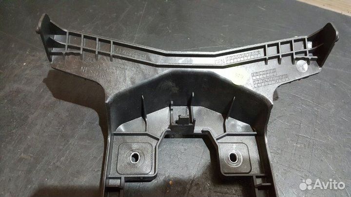 Кронштейн центральной консоли Audi A7 4G CGW 2011