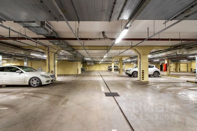 Машиноместо