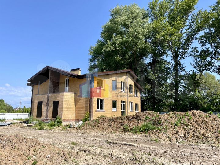 Таунхаус 85 м² на участке 3 сот.