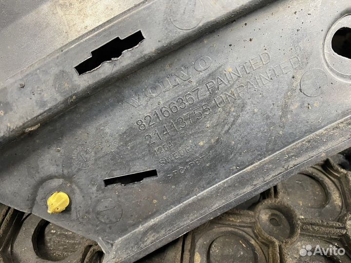 Продолжение крыла левого Volvo FH