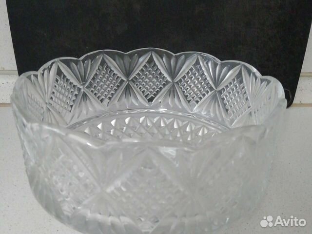 Ваза хрустальная