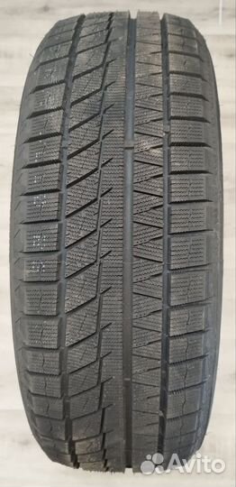Sailun Ice Blazer Arctic EVO 225/55 R19 99H