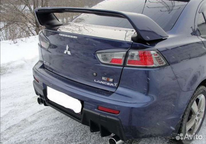 Диффузор заднего бампера Лансер 10 в стиле эво