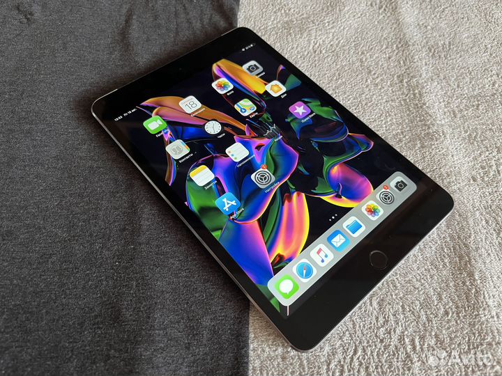 iPad mini 3 Retina экран + LTE sim