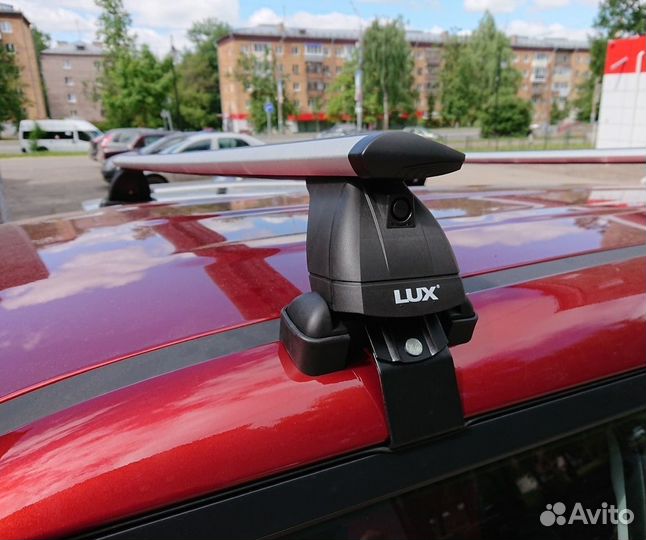 Багажник на крышу и боксы на крышу