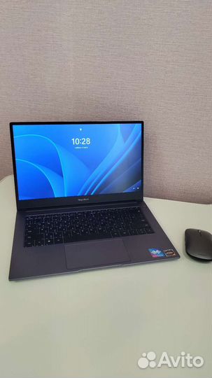 Ультрабук Honor MagicBook 14 (Ryzen 5, 8/512 гб)