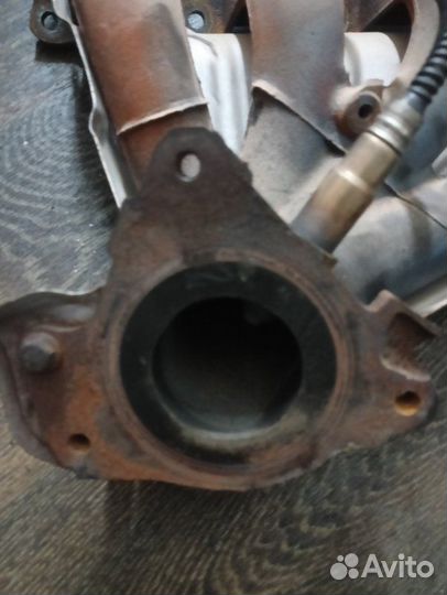 Выпускной коллектор Renault Scenic