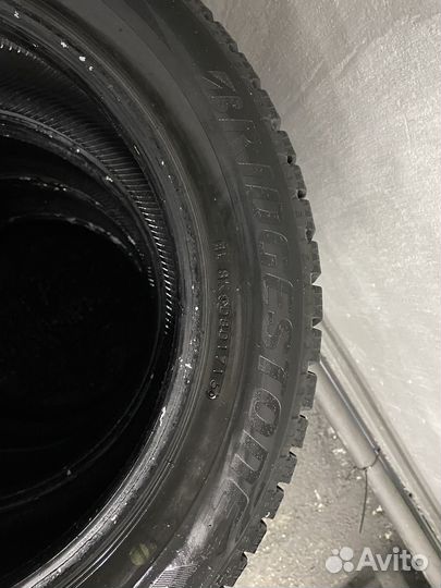 Bridgestone Blizzak Spike-02 205/55 R16