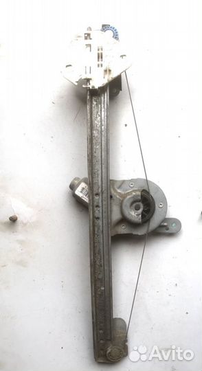 Стеклоподъемник правый передний Renault Logan 1