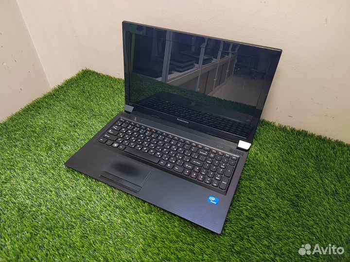 Lenovo B570e (Core i5/8 RAM/SSD)