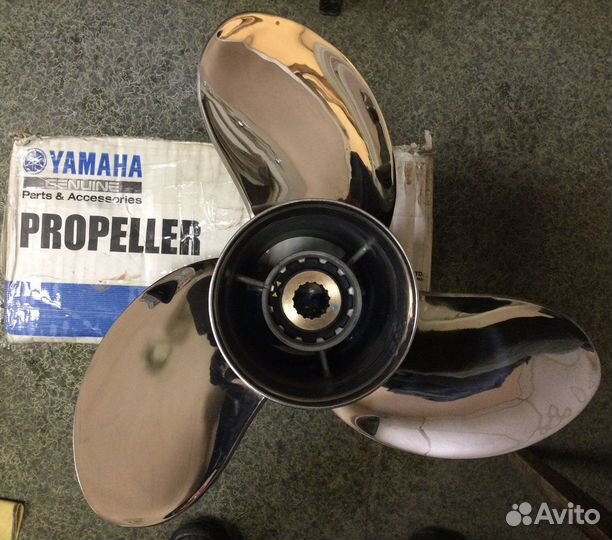 Винт гребной оригинал Yamaha