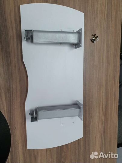 Встраиваемая полка для стола