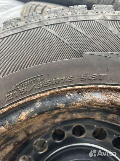 Комплект колес на Mitsubishi Asx 215/65R16