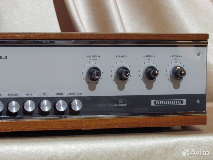 Усилитель Grundig SV 40