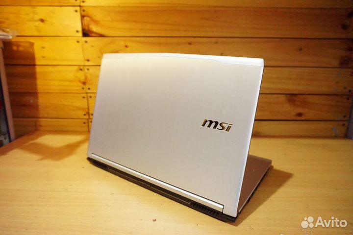 MSI игровой Core i5-8300HQ nvidia GTX960 SSD 12гб