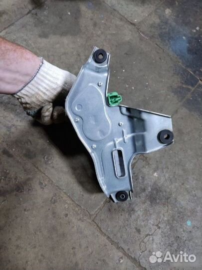 Моторчик стеклоочистителя задний Mitsubishi Asx