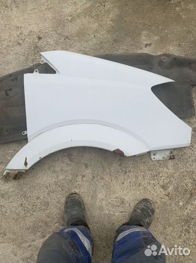 Крыло переднее правое Мерседес sprinter 906