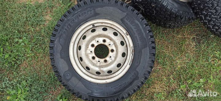 Nortec AT 560 215/75 R15