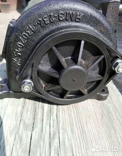 Помпа ямз 238