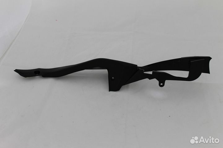 Пластик хвоста внутренний правый GSX-R600/750 2008