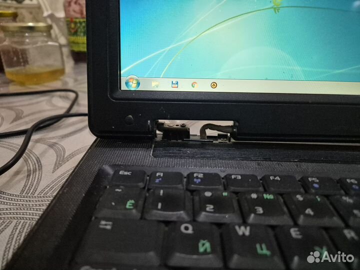 Ноутбук Asus X80L