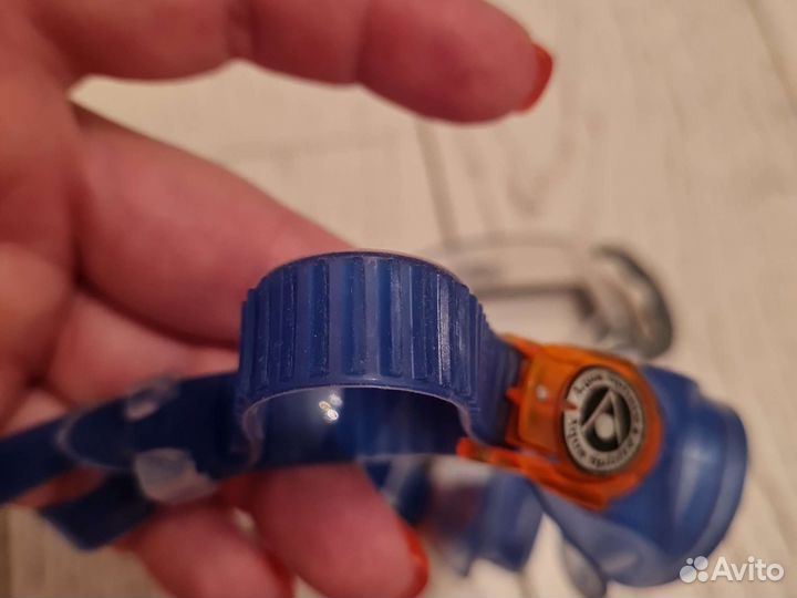 Очки для плавания Joss и Aqua sphere