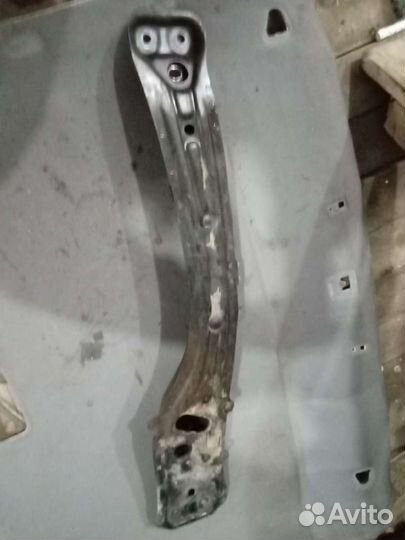 Балка продольная Toyota Carina E