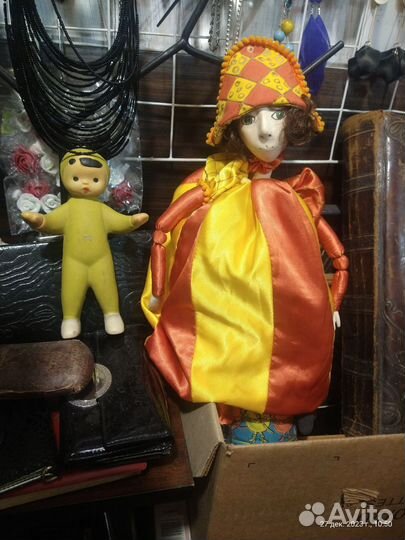 Куклы антикварные и коллекционные фарфор пластик