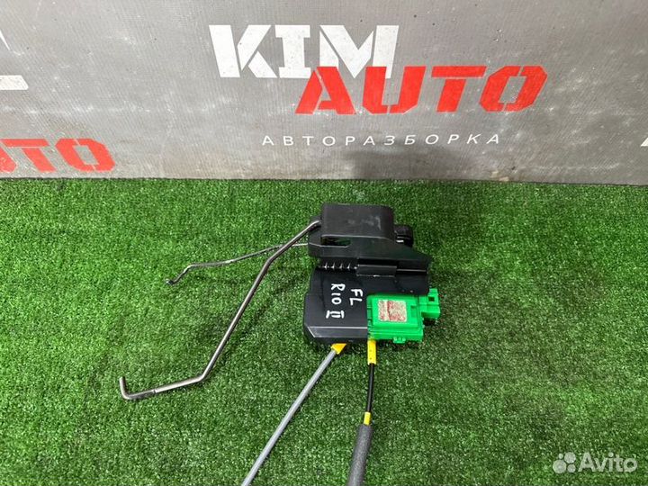 Замок двери передний левый Kia Rio 3 Ub 11-17