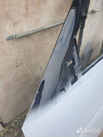 Дверь передняя левая на LADA priora (лада приора)