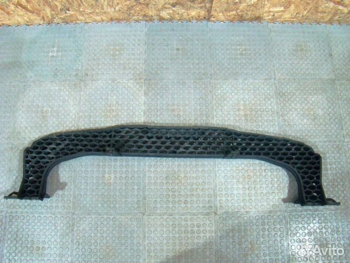 KIA Sportage 3 Усилитель переднего бампера верхний