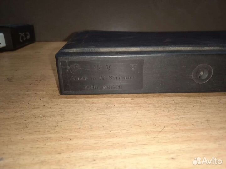 Блок комфорта эбу BMW E32,34 бмв 7, E32,34 бмв 5