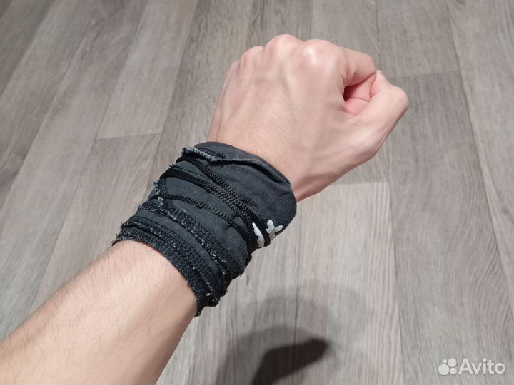 Кистевики от Виктора Блуда