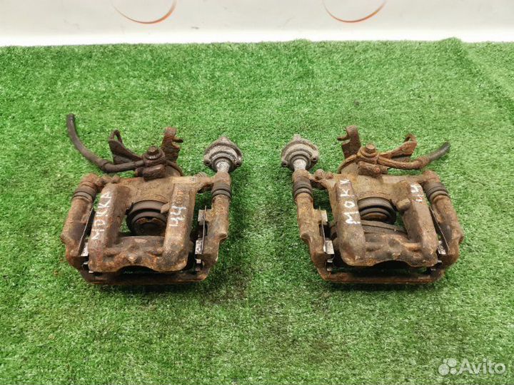 Суппорт тормозной задний Opel Mokka 1.6 A16XER