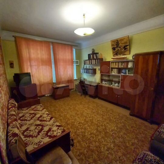 2-к. квартира, 50 м², 1/3 эт.