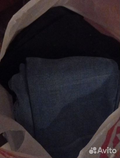 Отдам 2 пакета детских/взрослых вещей