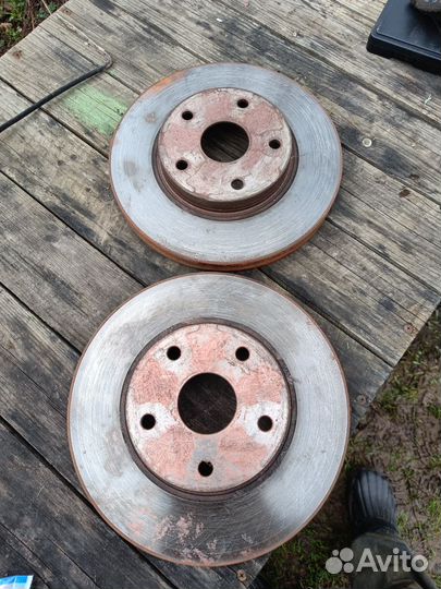 Тормозные диски geely emgrand ec7 (1064001281)