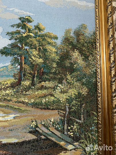 Картина на гобелене