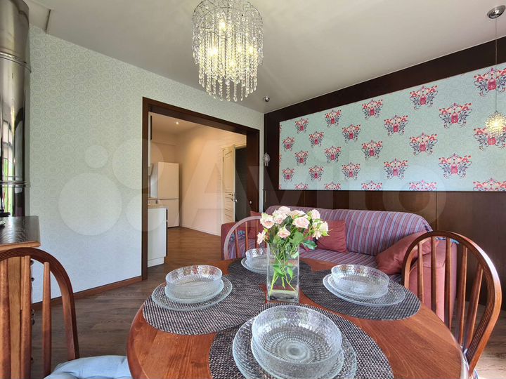 3-к. квартира, 97 м², 3/3 эт.