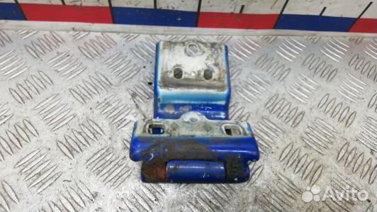 Петля двери распашной правой citroen jumper 3 (KDN