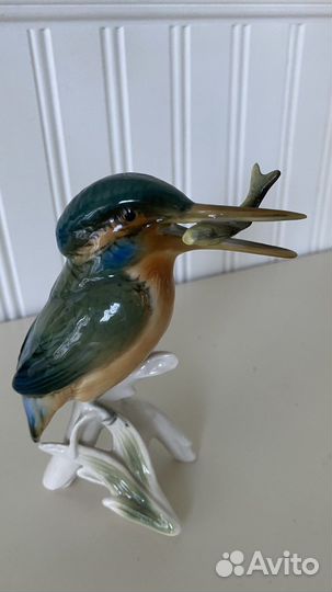 Статуэтка зимородок с рыбкой Карл Энс