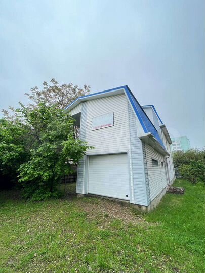 Дом 324 м² на участке 8,3 сот.