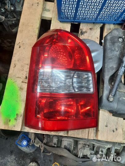 Фонарь задний левый hyundai tucson 1