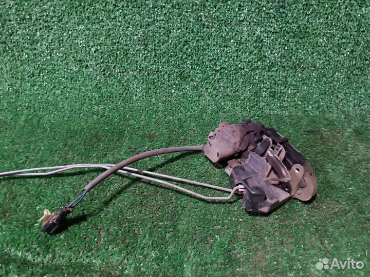 Замок двери задней правой Kia Spectra I рестайлинг