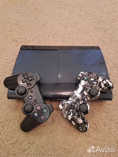 Sony PS3 Super Slim 500gb + 2 геймпада