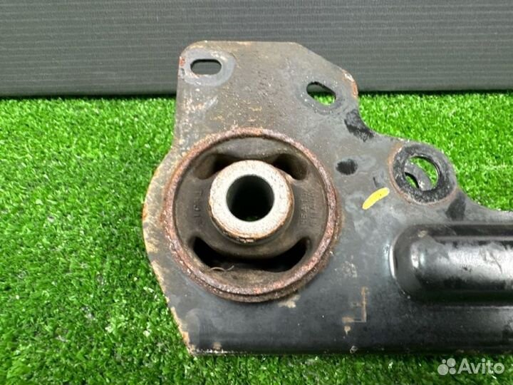 Крепление редуктора заднее Infiniti Qx50 J55 2.0